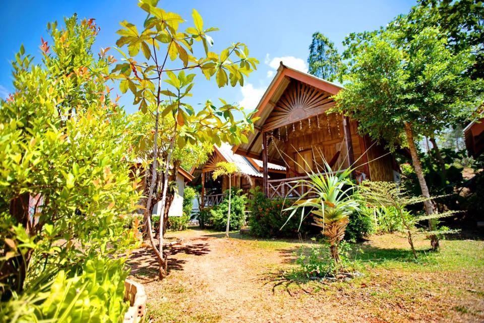 O K Chawkoh Bungalow Koh Lanta Exterior foto